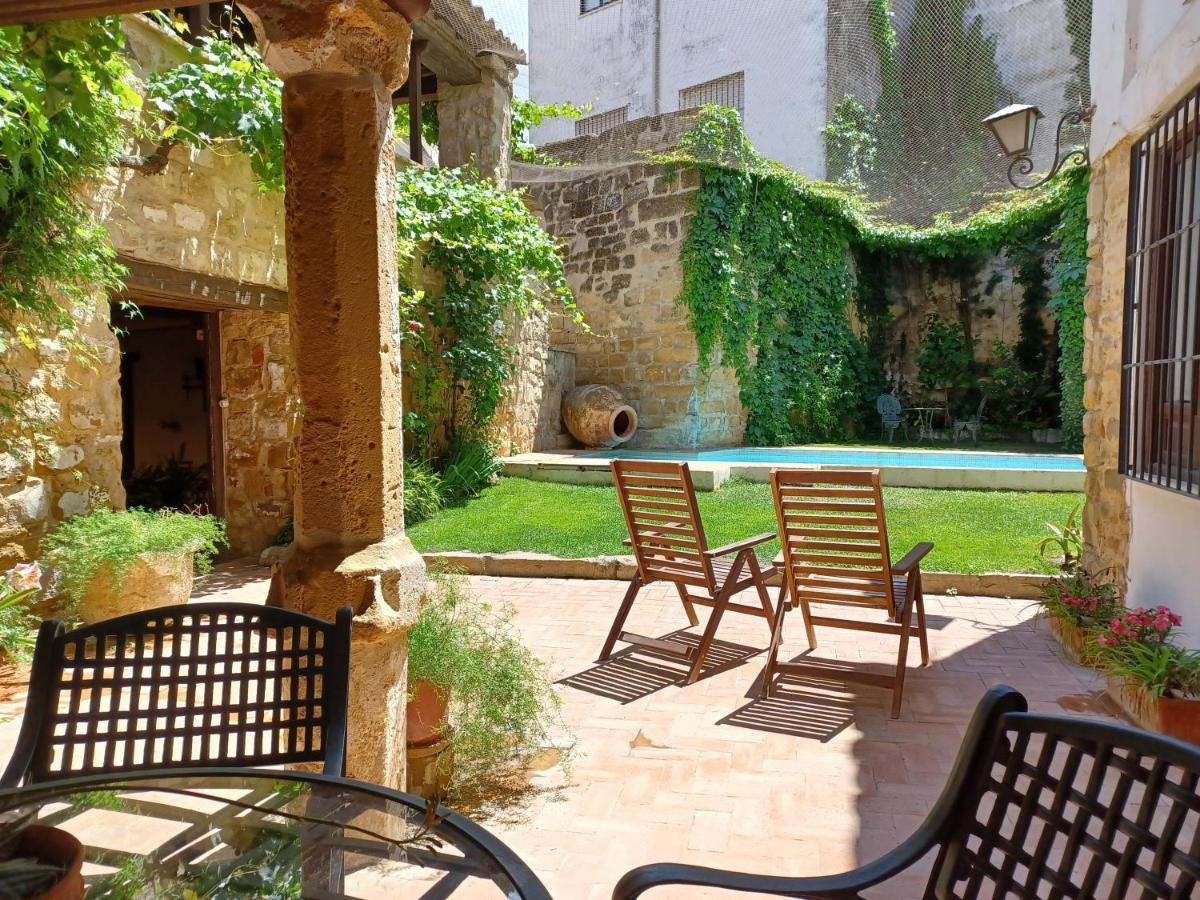 Apartamentos Turisticos El Losal Úbeda Exteriör bild